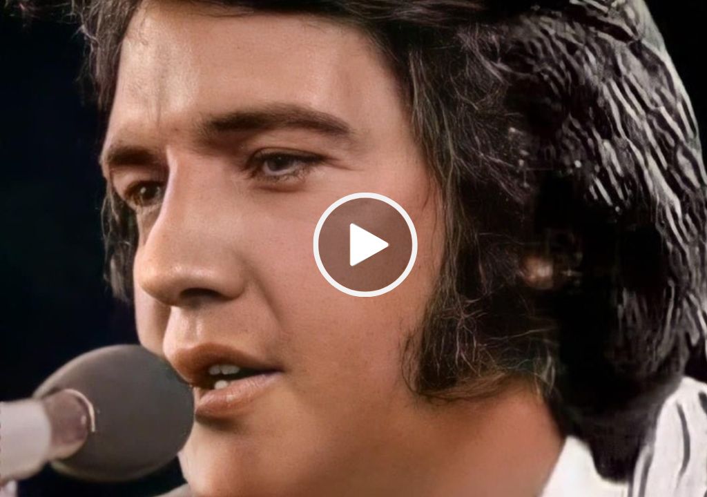 Elvis Presley – I’m Left, You’re Right, She’s Gone